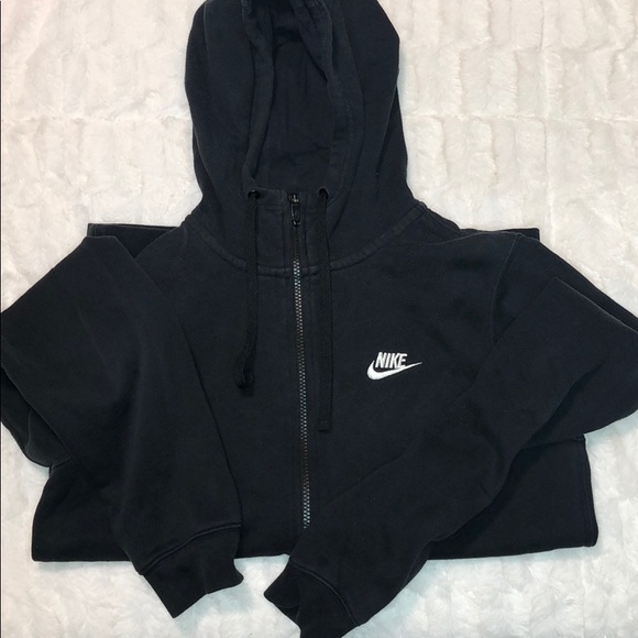 Nike Sweaters - Nike sweater